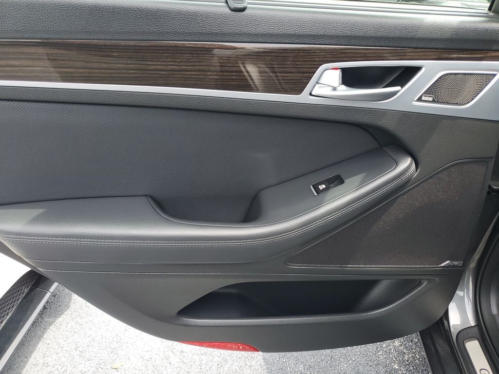 2018 Genesis G80 3.8