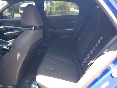2025 Hyundai Elantra SEL Sport