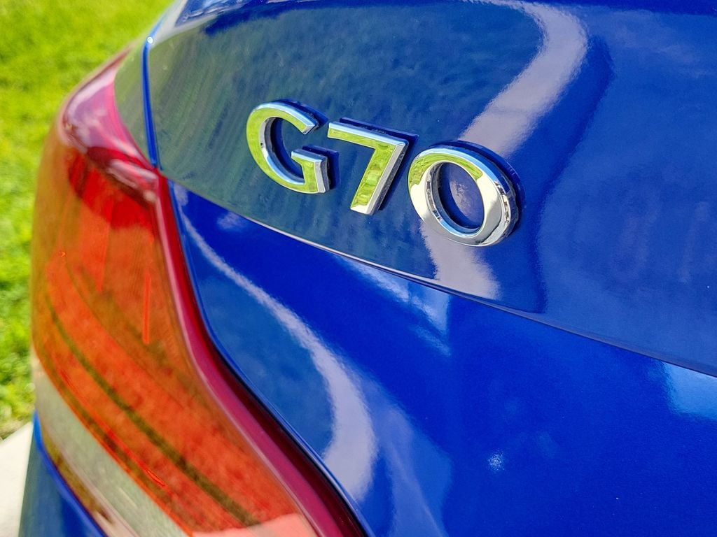 2020 Genesis G70 2.0T