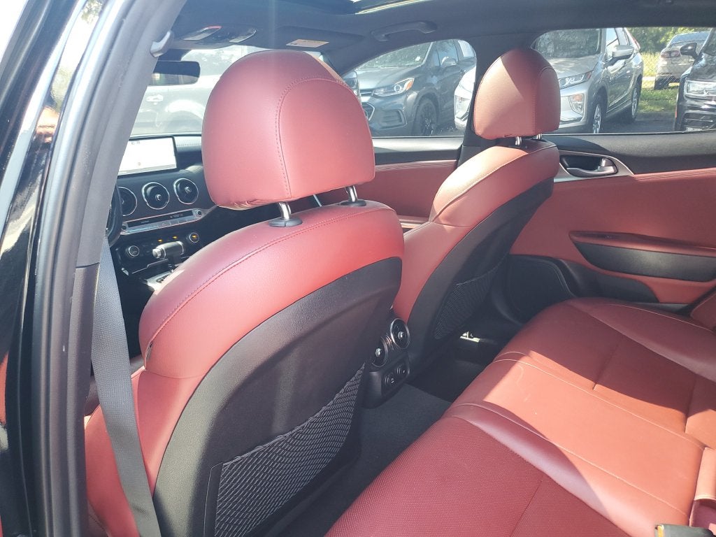 2022 Kia Stinger GT1
