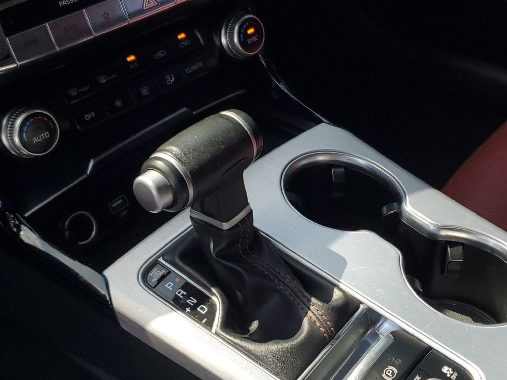 2022 Kia Stinger GT1