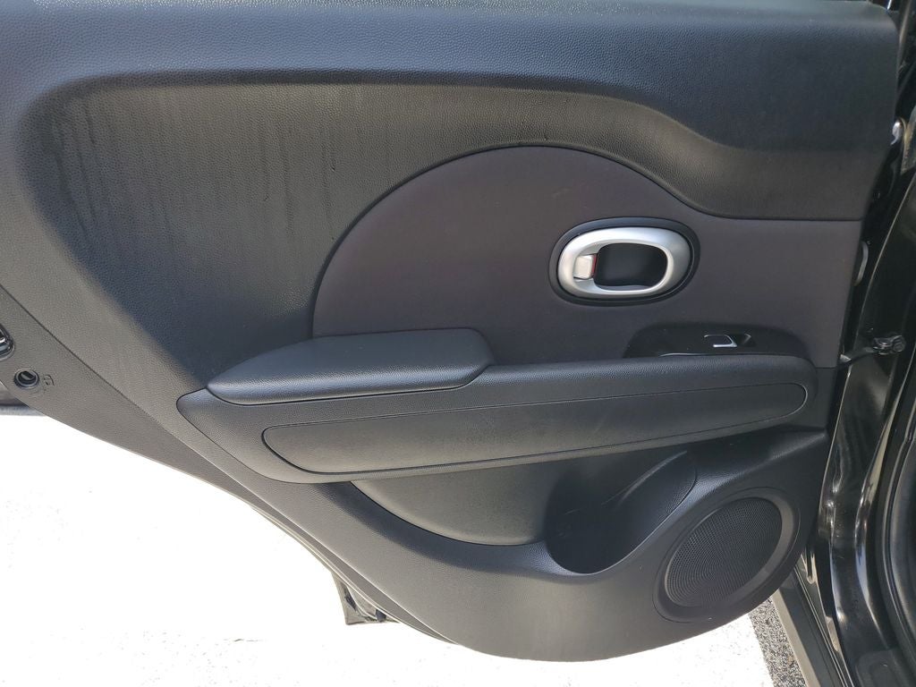 2017 Kia Soul Base