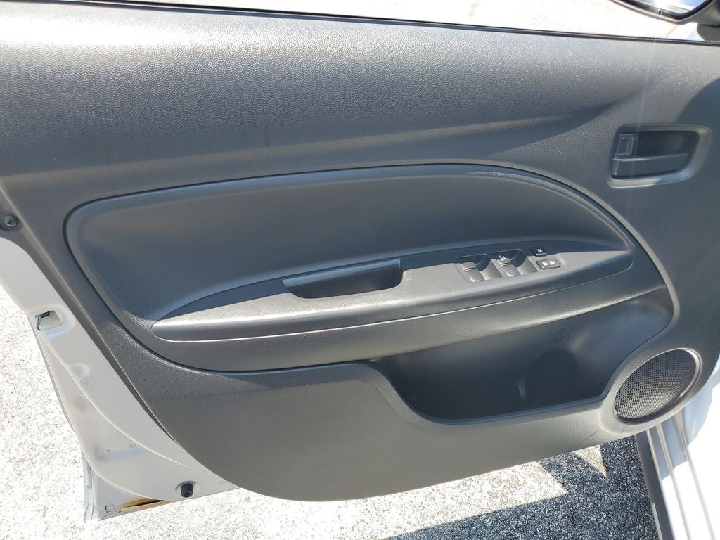 2018 Mitsubishi Mirage ES