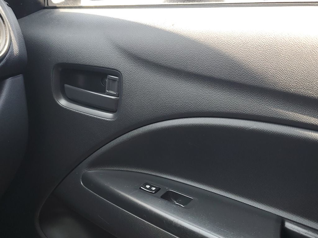 2018 Mitsubishi Mirage ES