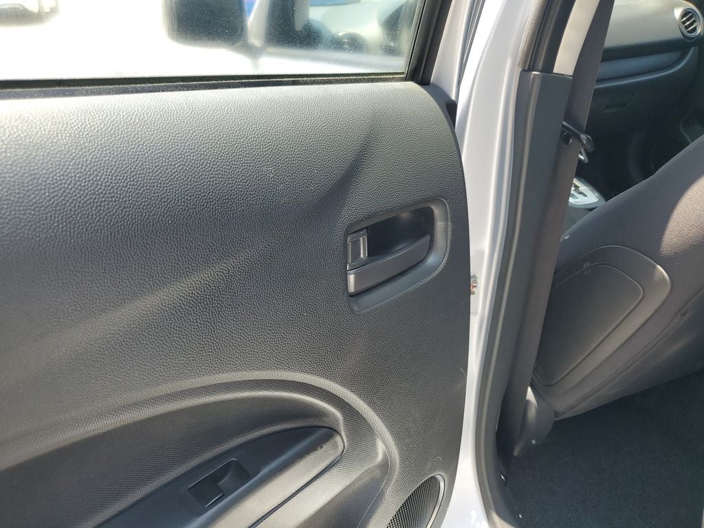2018 Mitsubishi Mirage ES