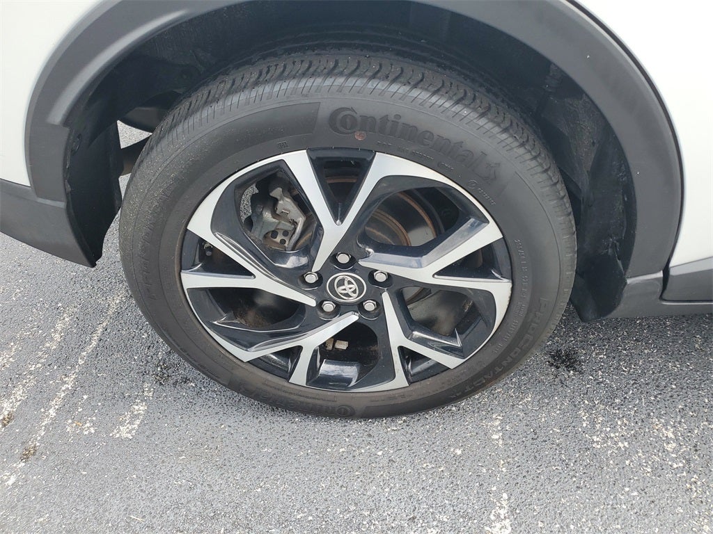 2019 Toyota C-HR XLE