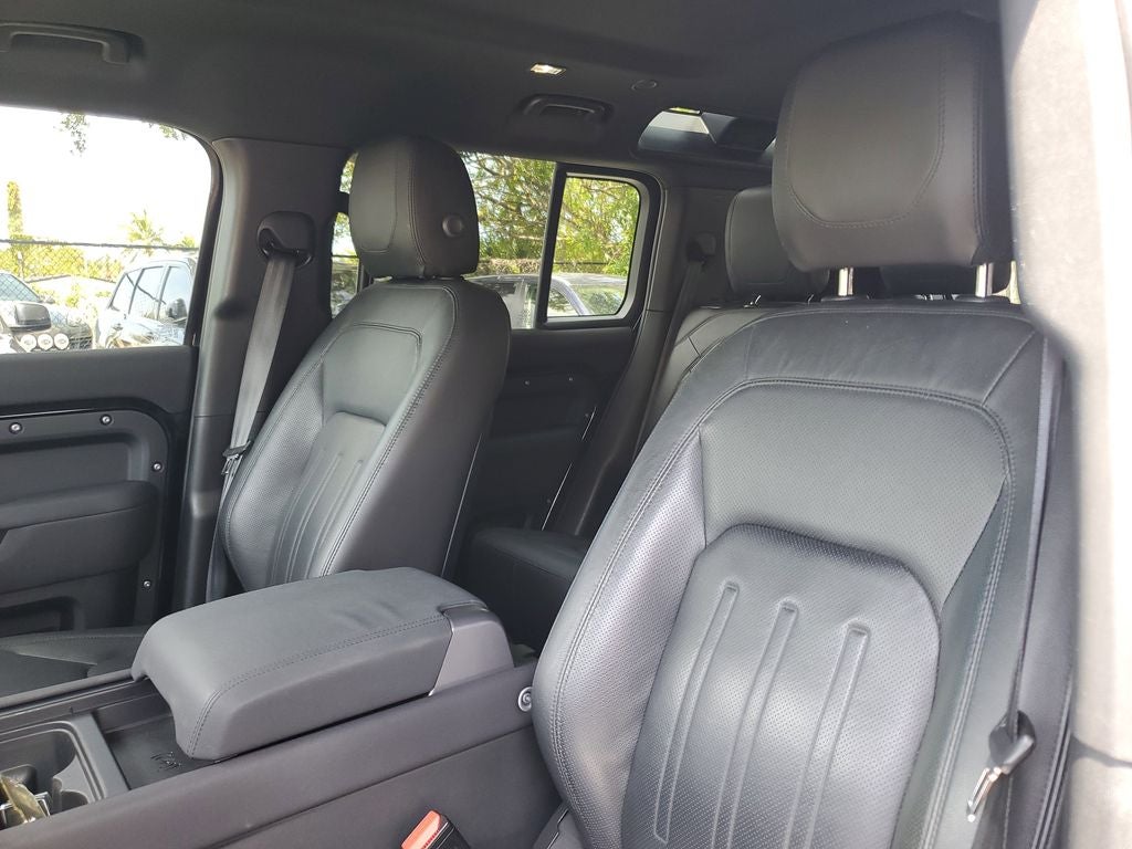 2022 Land Rover Defender 110 S