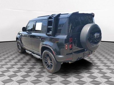 2022 Land Rover Defender 110 S