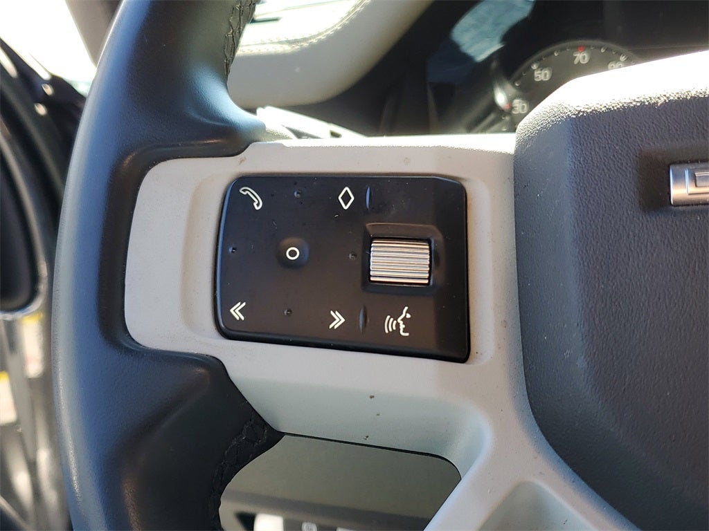 2023 Land Rover Defender 110 SE