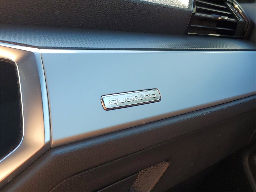 2020 Audi Q3 Premium S line quattro