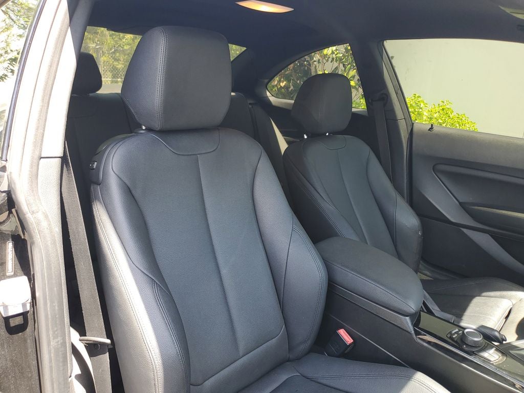 2018 BMW 2 Series 230i