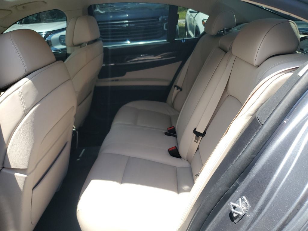 2011 BMW 7 Series 750i xDrive