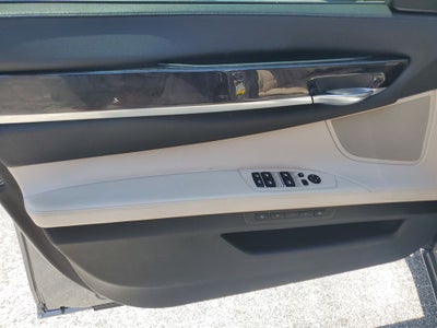 2011 BMW 7 Series 750i xDrive