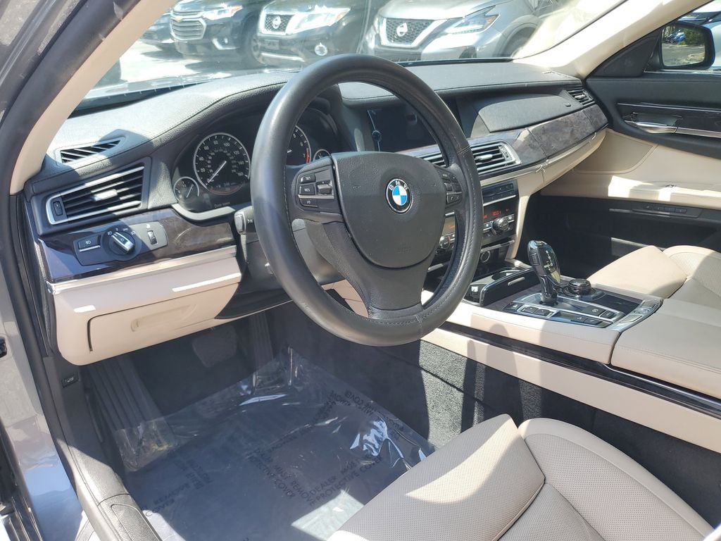 2011 BMW 7 Series 750i xDrive