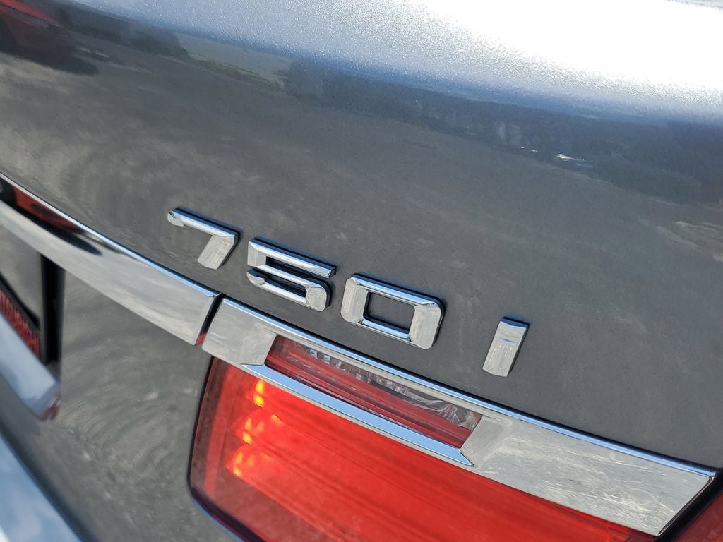 2011 BMW 7 Series 750i xDrive