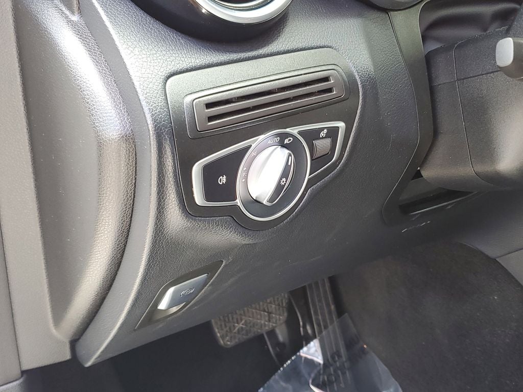 2019 Mercedes-Benz GLC GLC 300