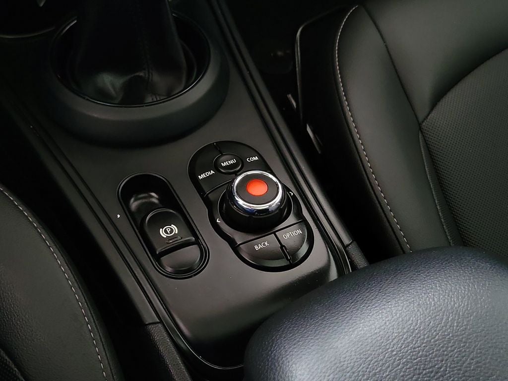 2019 MINI Cooper Countryman Signature