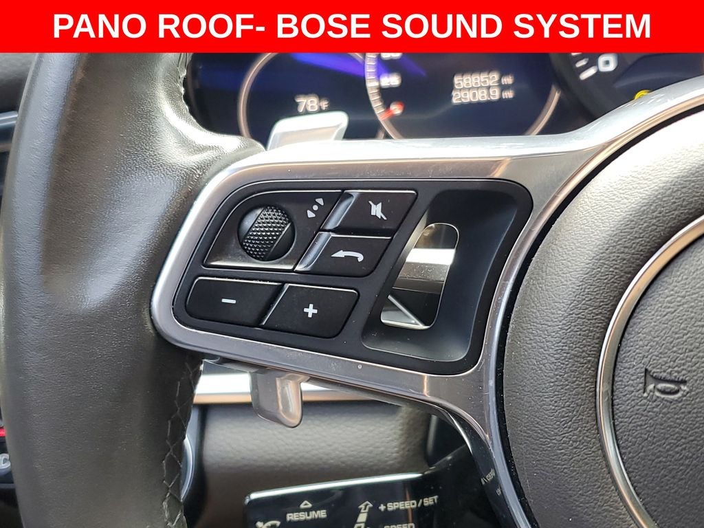 2017 Porsche Panamera 4