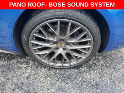 2017 Porsche Panamera 4