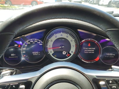 2018 Porsche Panamera 4