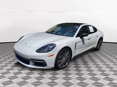 2018 Porsche Panamera 4