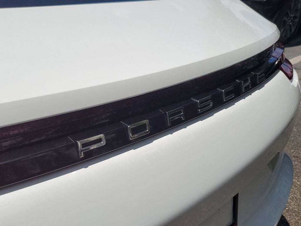 2018 Porsche Panamera 4