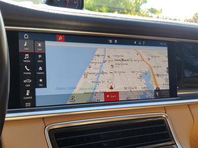 2018 Porsche Panamera 4