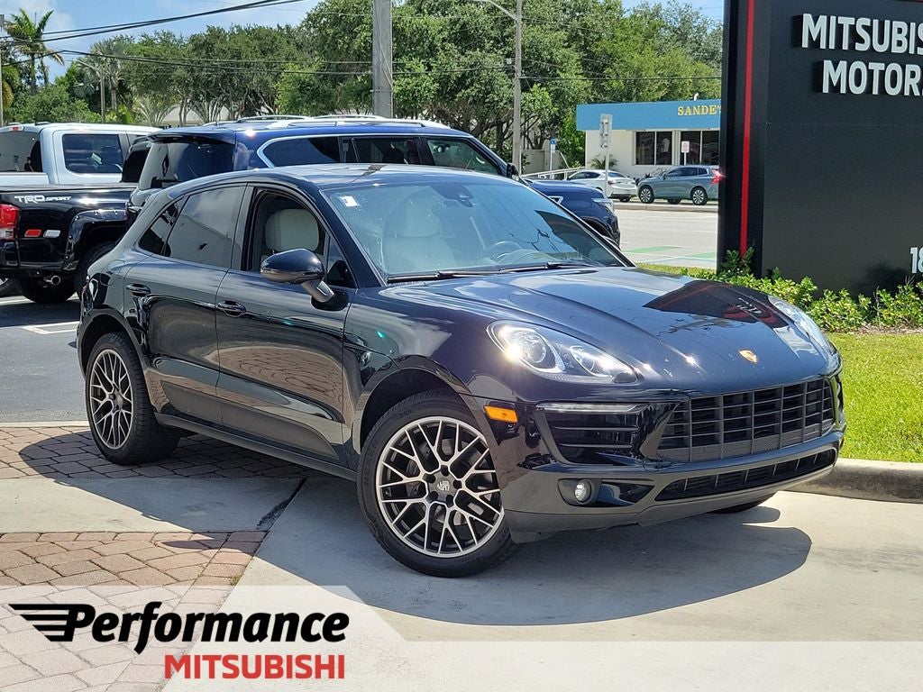 2017 Porsche Macan Base