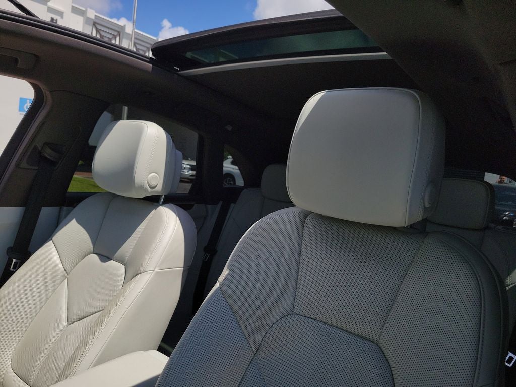 2017 Porsche Macan Base