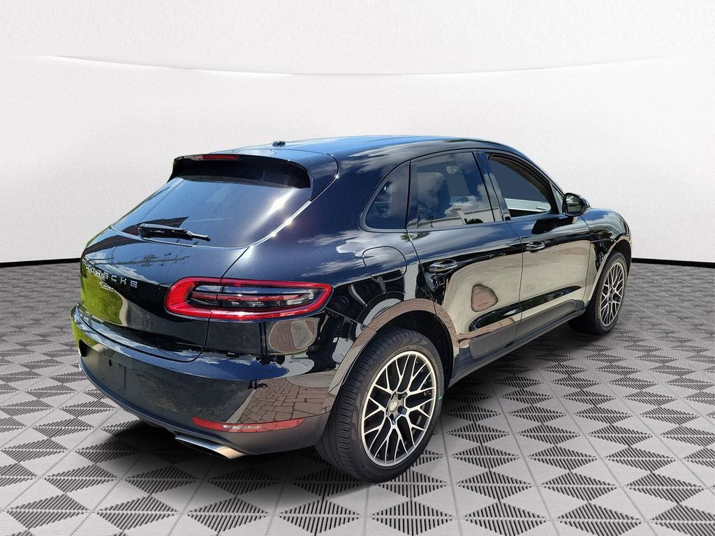 2017 Porsche Macan Base
