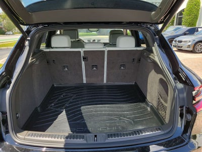 2017 Porsche Macan Base