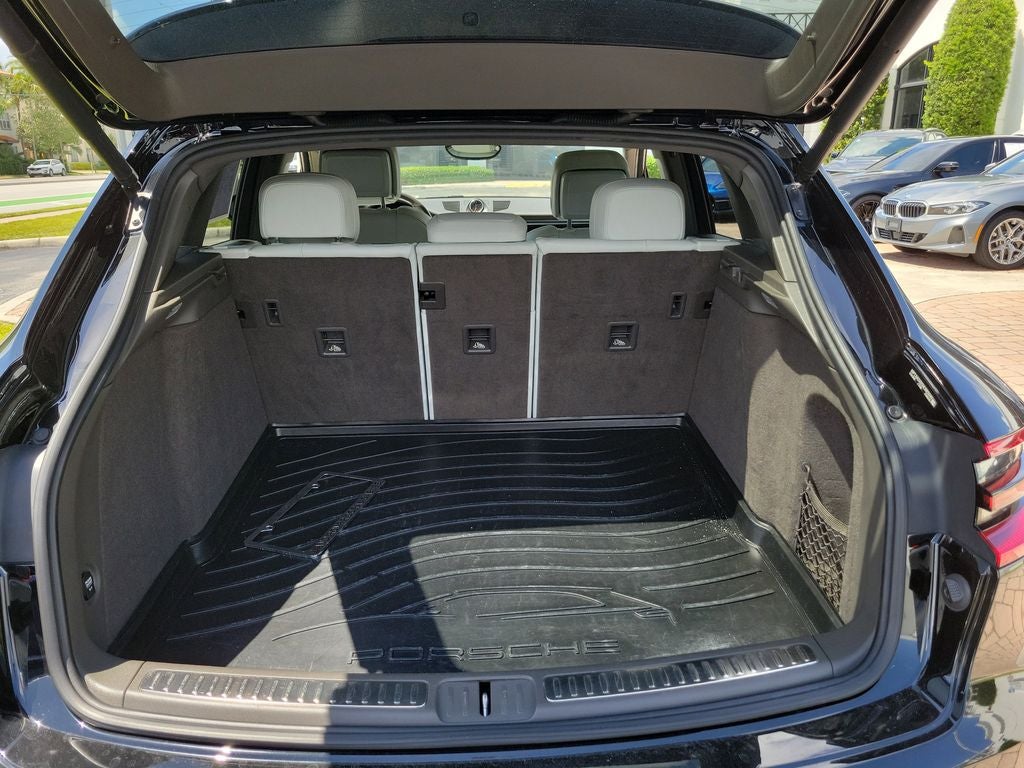 2017 Porsche Macan Base