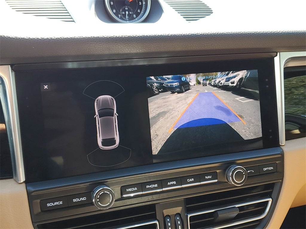 2021 Porsche Macan Base