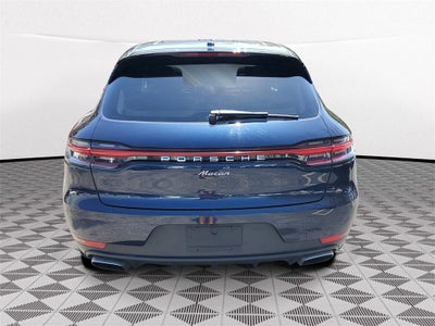 2021 Porsche Macan Base