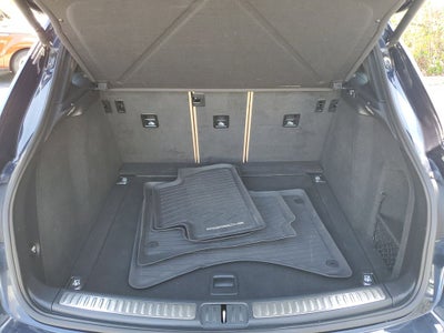 2021 Porsche Macan Base