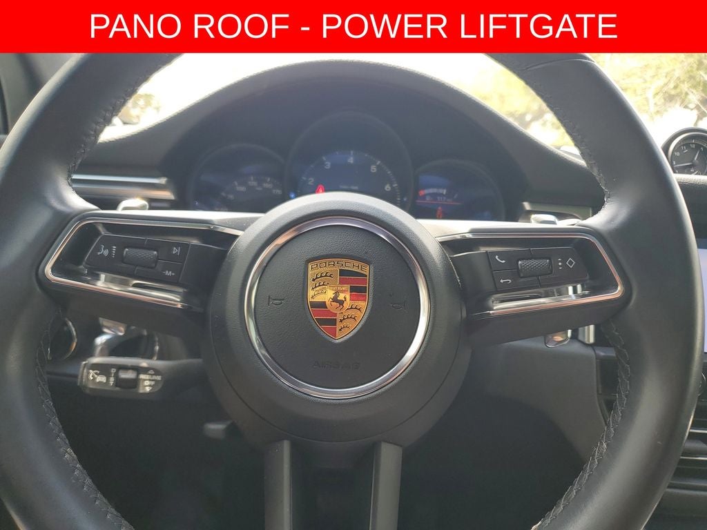 2022 Porsche Macan Base