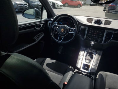 2017 Porsche Macan Base