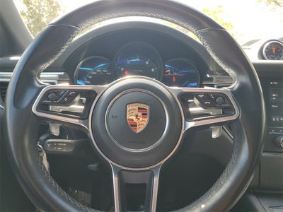 2017 Porsche Macan Base