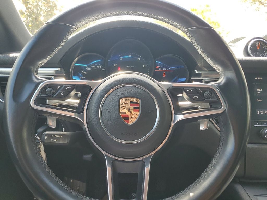 2017 Porsche Macan Base