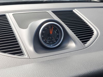 2017 Porsche Macan Base