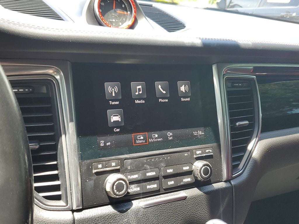 2018 Porsche Macan Base RED LEATHER