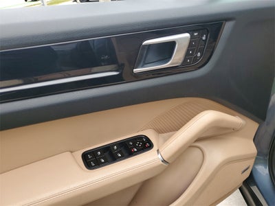 2019 Porsche Cayenne Base