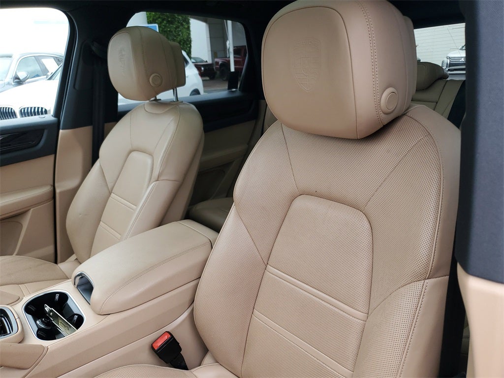 2019 Porsche Cayenne Base