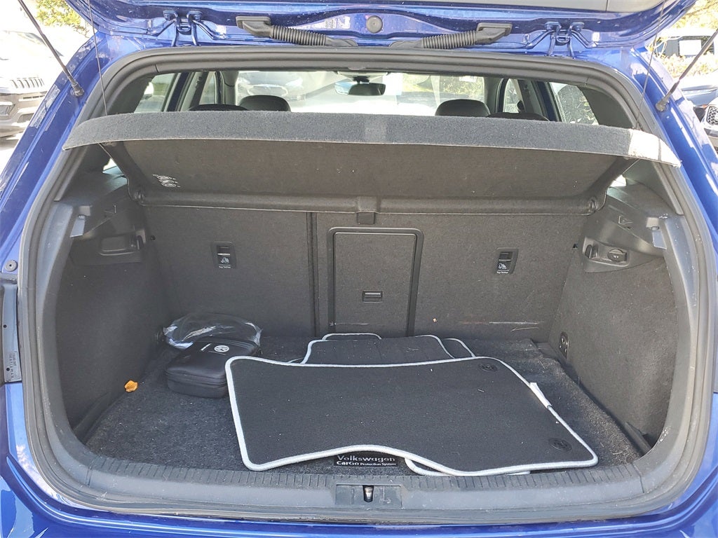 2017 Volkswagen Golf R DCC & Navigation 4Motion 4Motion