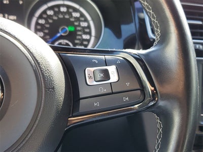 2017 Volkswagen Golf R DCC & Navigation 4Motion 4Motion