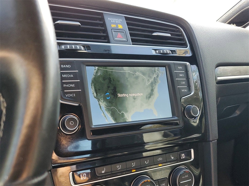 2017 Volkswagen Golf R DCC & Navigation 4Motion 4Motion