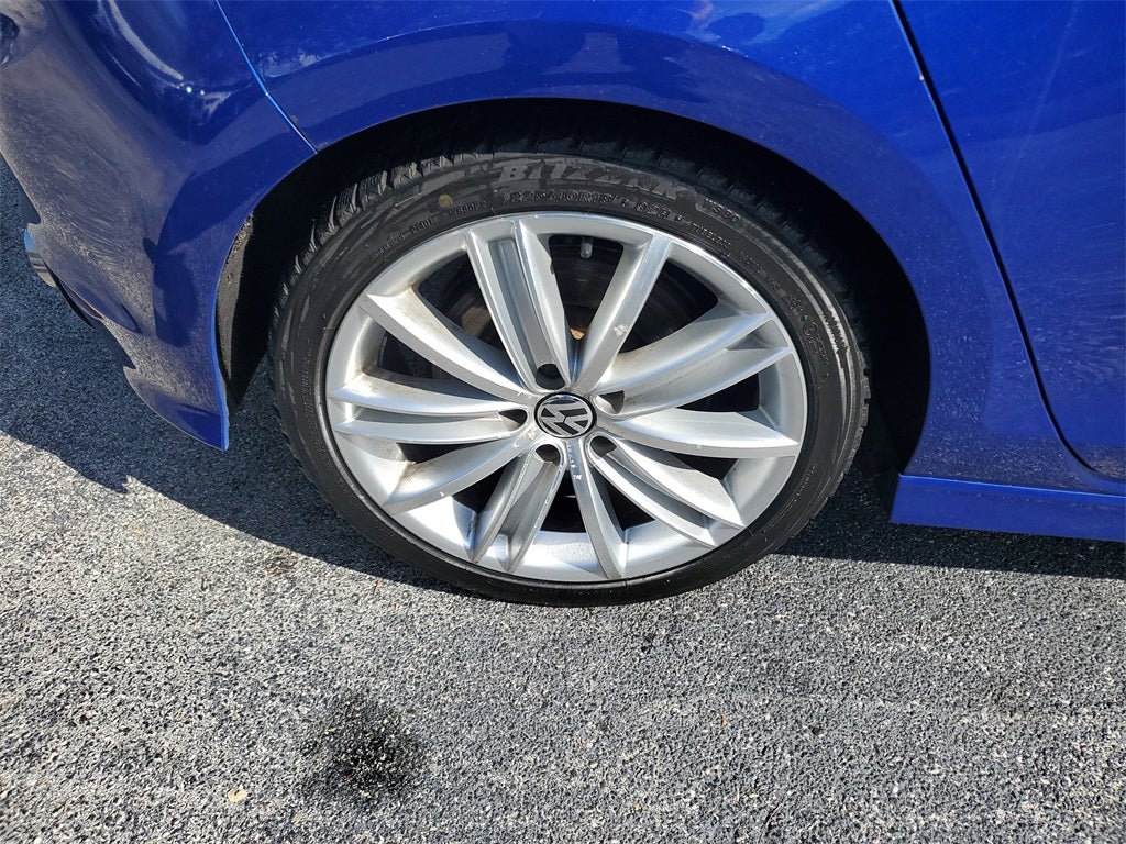 2017 Volkswagen Golf R DCC & Navigation 4Motion 4Motion