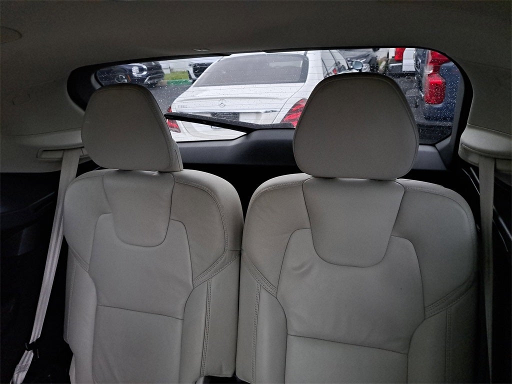 2022 Volvo XC90 T6 Inscription