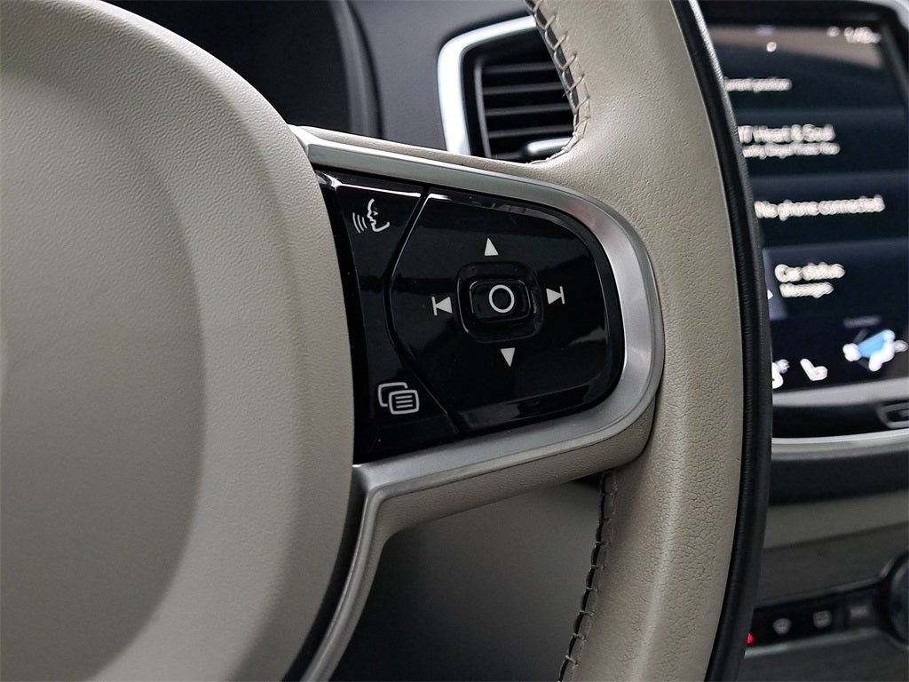 2022 Volvo XC90 T6 Inscription