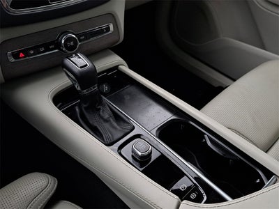 2022 Volvo XC90 T6 Inscription